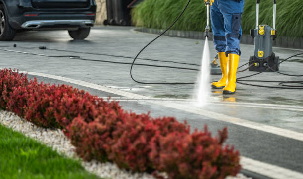 Best Playground Equipment Cleaning  in North Tustin, CA